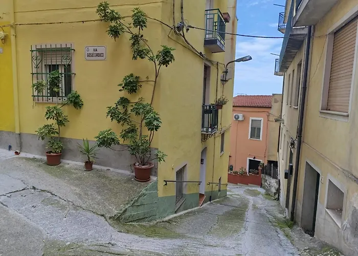 Casa Luisa Апартаменты Jerzu